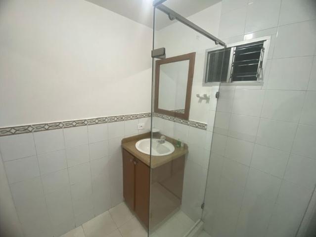 Se renta espectacular aparta estudio ubicado en el centro de Pereira