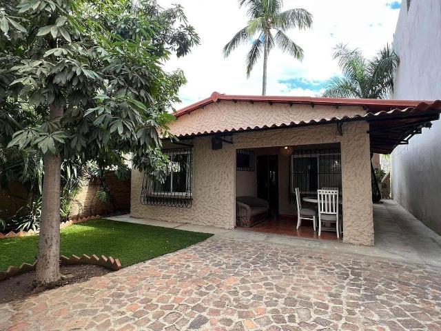 se renta hermosa casa de una planta en bucerias