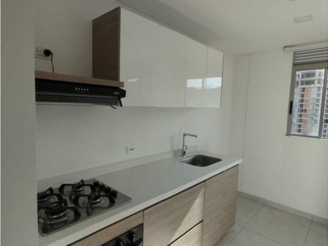 SE RENTA HERMOSO APARTAMENTO EN LOS ALPES