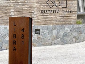 Se renta Home Penthouse en Distrito CUBE