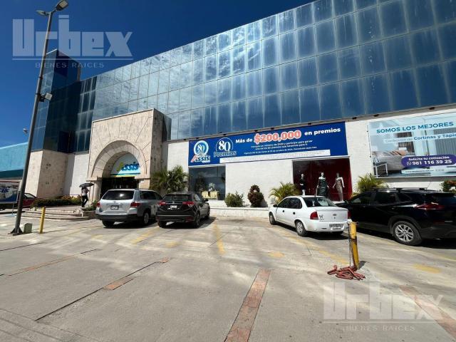 SE RENTA LOCAL AMPLIO EN PLAZA DEL MAR EN CAMPECHE