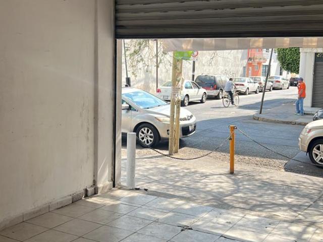 Se Renta Local en Planta Baja, a un lado de Plaza Merkadito el campestre !