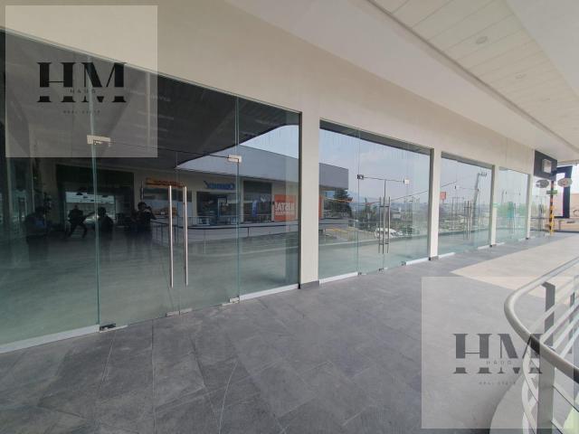 Se renta local Perinorte 200m2