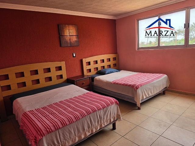 SE RENTA LOFT AMUEBLADO Y CLIMATIZADO