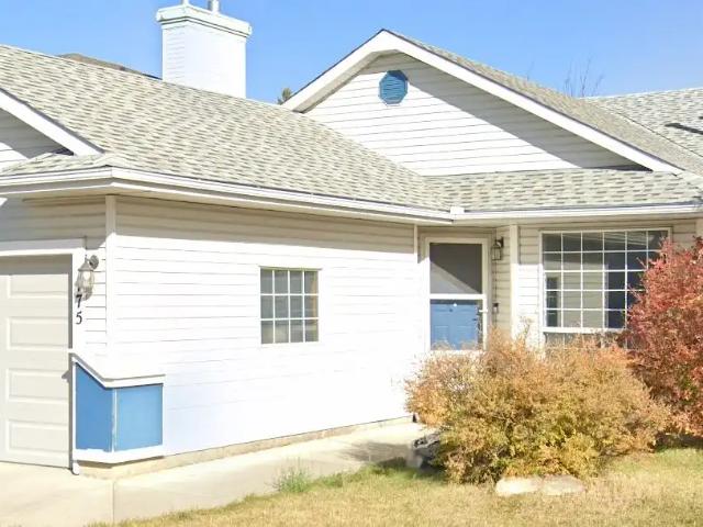 SE Riverbend $850/Month for 2 Bedrooms