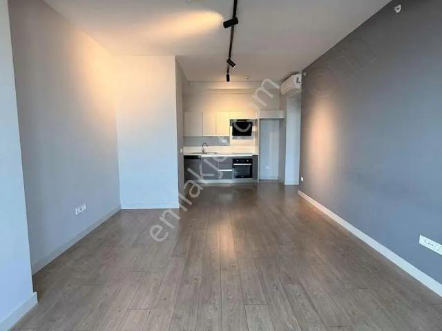 Semt Bahçekent Sitesinde Kiralık Temiz 1+1 Daire