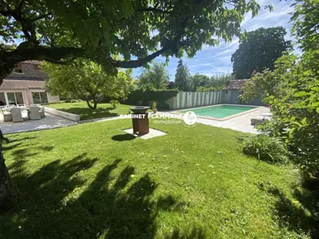 Semur en Auxois 21140 Achat / Vente maison 10 pièces t10 piscine terrasse