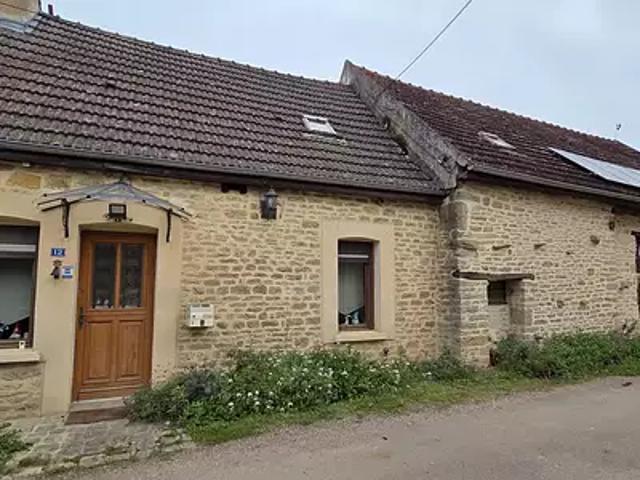 Semur en Auxois 21140 Achat / Vente maison 7 pièces t7
