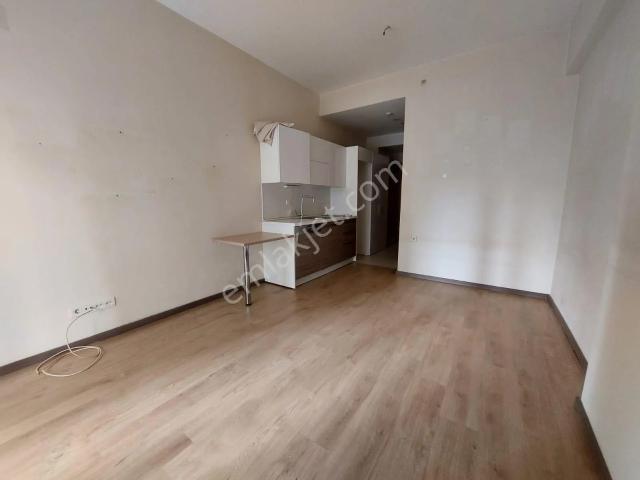 Sembol İstanbul B Blok 7.kat Satılık Balkonlu 1+0 Stüdyo 45m2