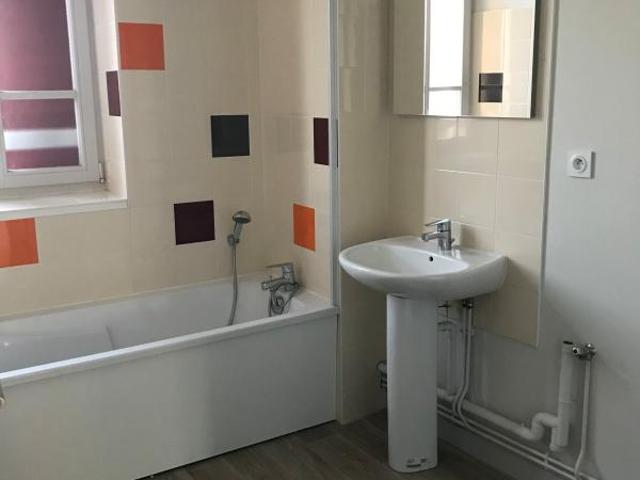 SEMCODA Annonces | Appartement T2 ST TRIVIER DE COURTES