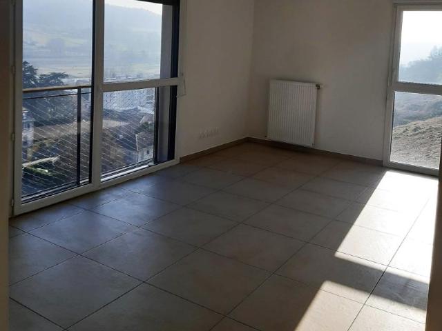SEMCODA Annonces | Appartement T3 L ARBRESLE