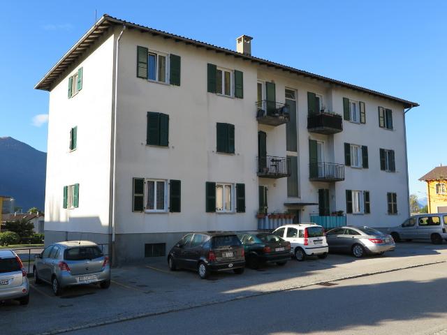 SEMENTINA, Zu vermieten grosse und günstige 3½ Zimmerwohnung