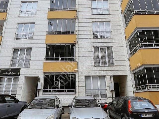 Semerkant'ta Eşyalı, 40m² 1+1 Kiralık Daire