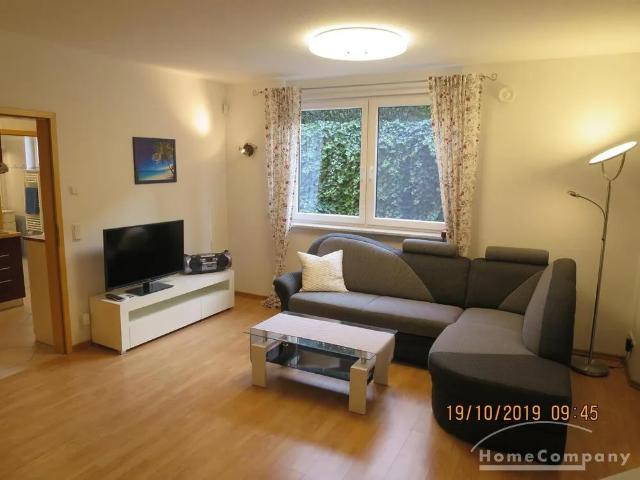 Semi basement apartment in Spandau, furnished
