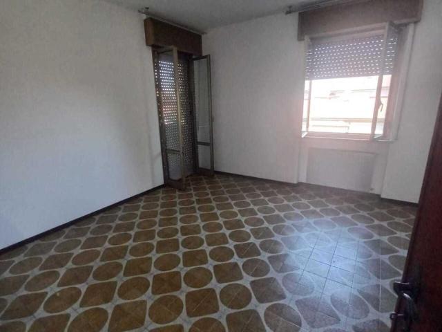 semi centrale quadrilocale 115mq