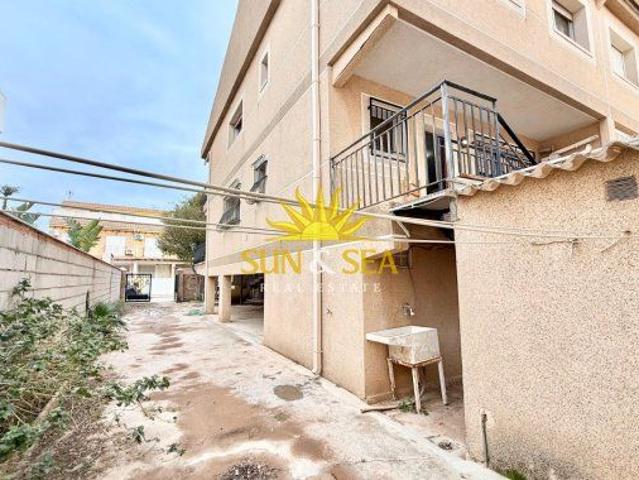 SEMI DETACHED CHALET WITH FIVE BEDROOMS – EL MOJÓN