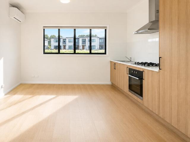 Semi Detached Granny Flat with Private Backyard in Austral （ Deposit taken and cancel inspection ）