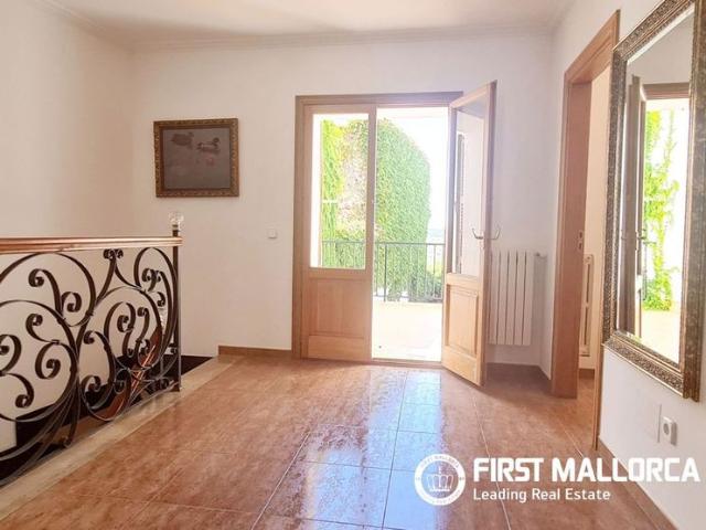 Semi detached house available for long term rent in Santa Margalida