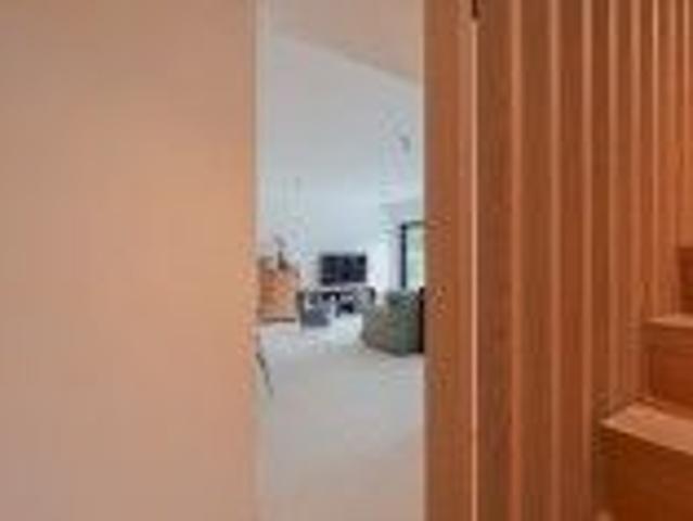 Semi detached house for rent in Wezembeek Oppem