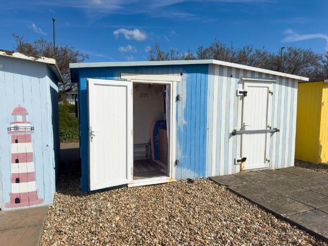 Semi detached house for sale