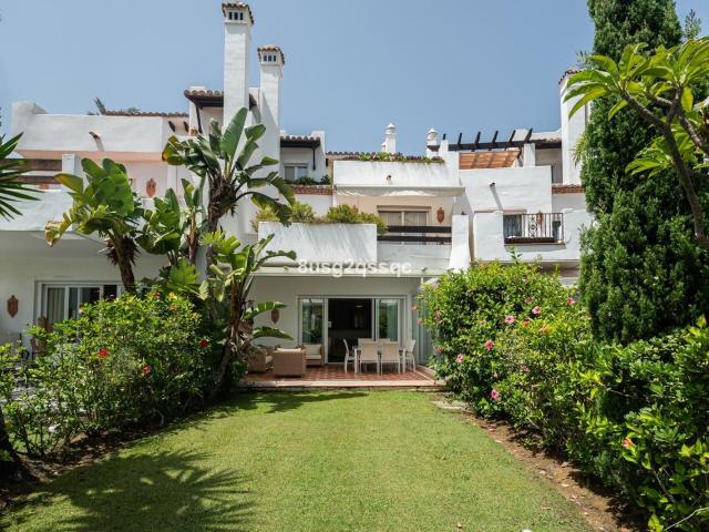 Semi Detached House in Costalita