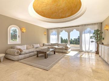 Semi Detached House in Estepona