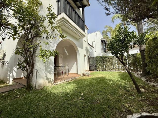 Semi Detached House in The Golden Mile