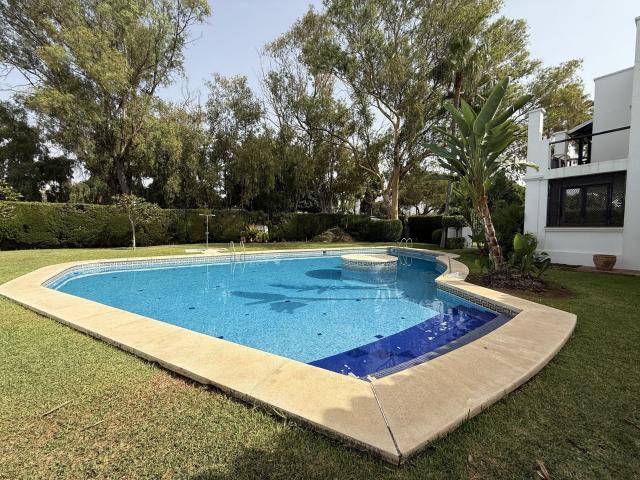 Semi Detached House in The Golden Mile