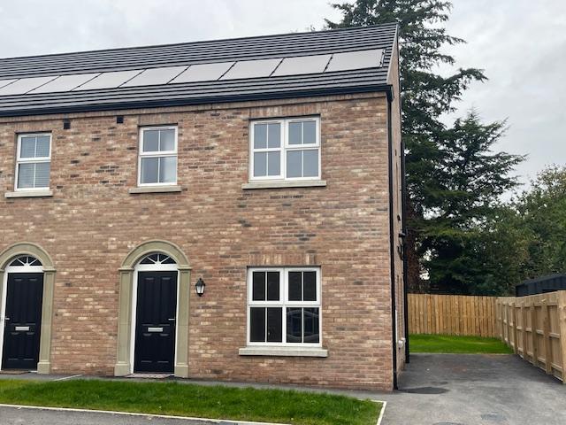 Semi Detached House in 34 Moss Lane, Waringstown, Craigavon, Co Armagh, BT66 7XR