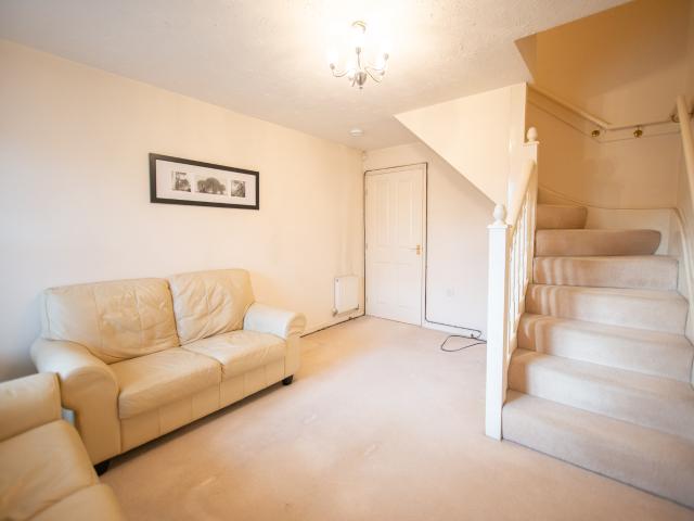 Semi detached House in 34 Hayton Grove, Hull, HU4 6JX