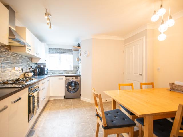 Semi detached House in 45 Coppice View, Hull, HU3 6AE