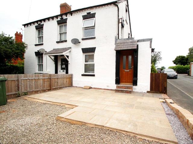 Semi Detached House to let in Bargates, Leominster HR6 8QS | Cobb Amos
