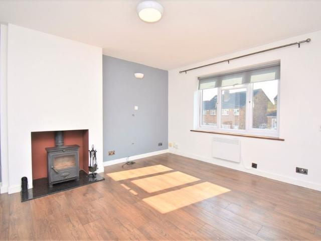 Semi detached House to rent Durant Road, Swanley, BR8