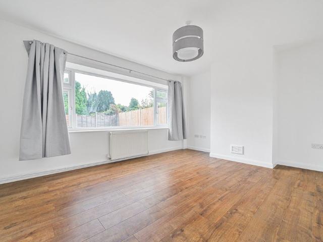 Semi detached House to rent Leybourne Road, Rochester, ME2