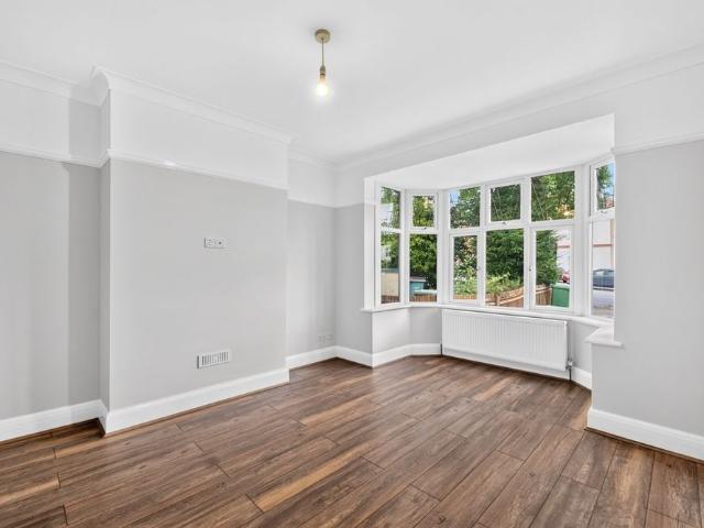 Semi detached House to rent Westmoreland Road, Bromley, BR2
