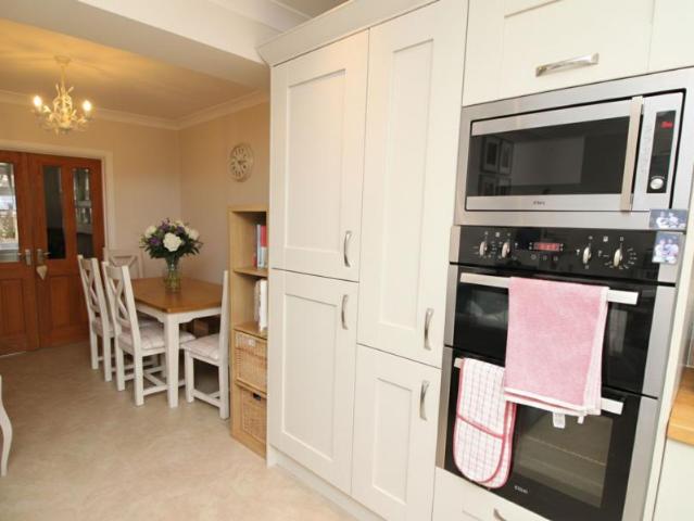 Semi Detached House to rent with 3 bedrooms, 10 Little Corby Road, Little Corby