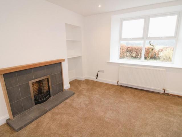 Semi Detached House to rent with 3 bedrooms, 2 North Ettrickholm, Lockerbie