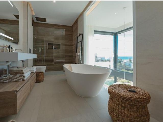 Semi Detached houses in Marbella