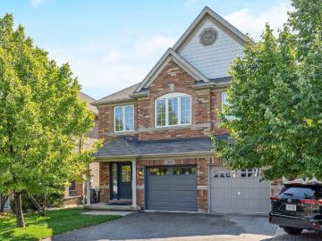 House for rent in Peel, Ontario - Parking