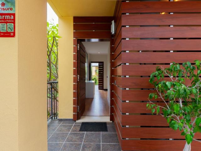 Semi detached Villa for rent in La Quinta, Santa Ursula, Tenerife
