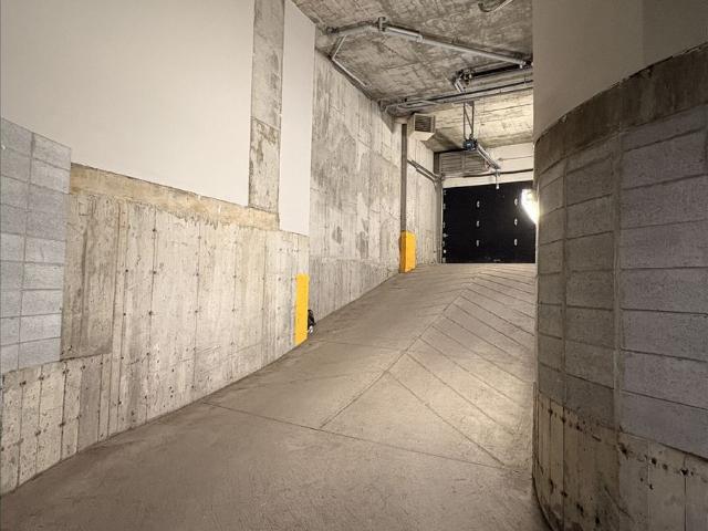 Semi Furnished 1 Bedroom + Office Apartment – Plateau Mont Royal – Available October 1st