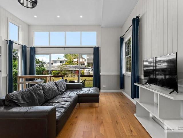 Semi Furnished 2 Bedroom Townhouse Utilities Included!
