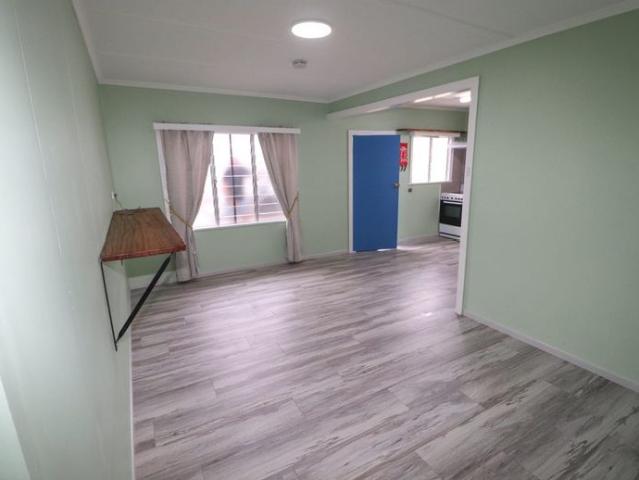 SEMI FURNISHED AND MODERN UNIT ON BEACH FRONT