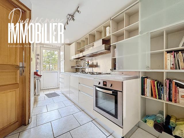 SEMI FLAMANDE AVEC JARDIN ET GARAGE