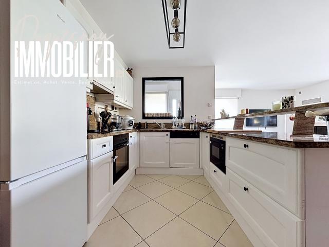 SEMI PLAIN PIED DE 100 M2 INDIVIDUELLE PROCHE DU CENTRE VILLE DE RONCQ