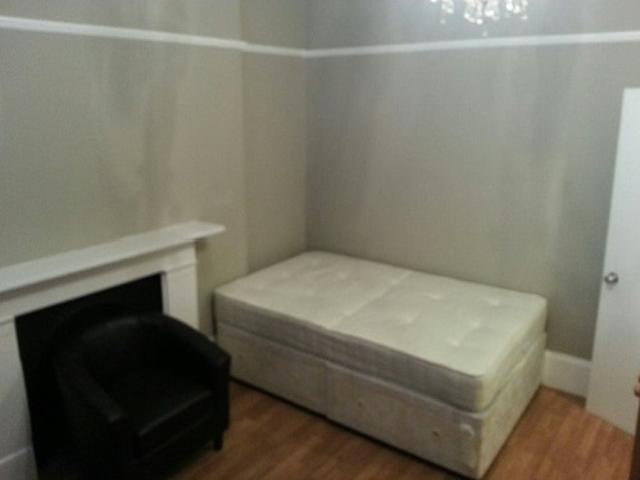 Semi Studio To Rent