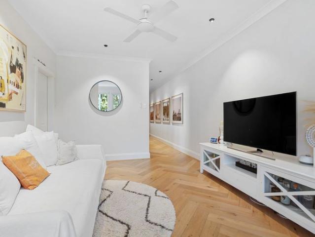 Semi Style Garden Apartment in the Heart of Bellevue Hill!
