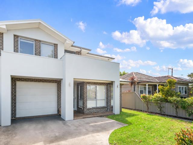 Semi/Duplex in Jannali, 109A Wattle Road