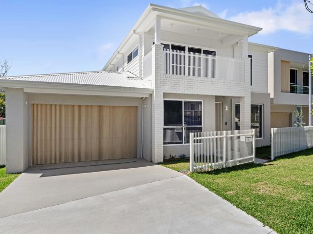 Semi/Duplex in Jannali, 1B Second Avenue