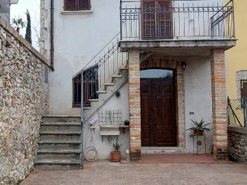 Semindipendente in vendita a Ascoli Piceno, Marino